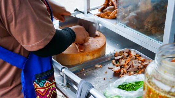 Analisa Usaha Pecel Lele untuk Anda yang Ingin Serius Memulainya